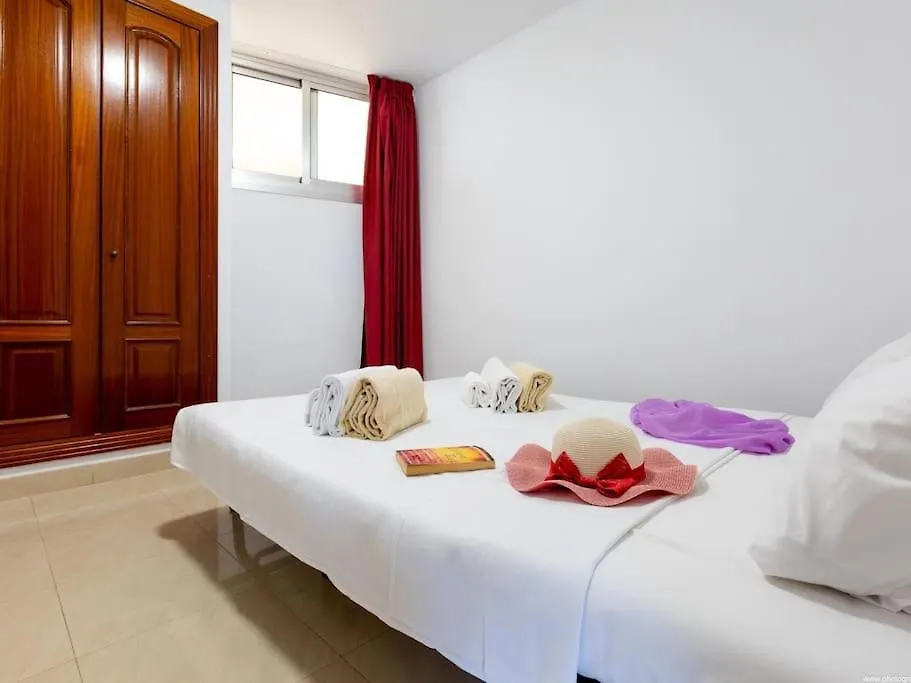 Cozy Apartment Playa Paraiso, Pool