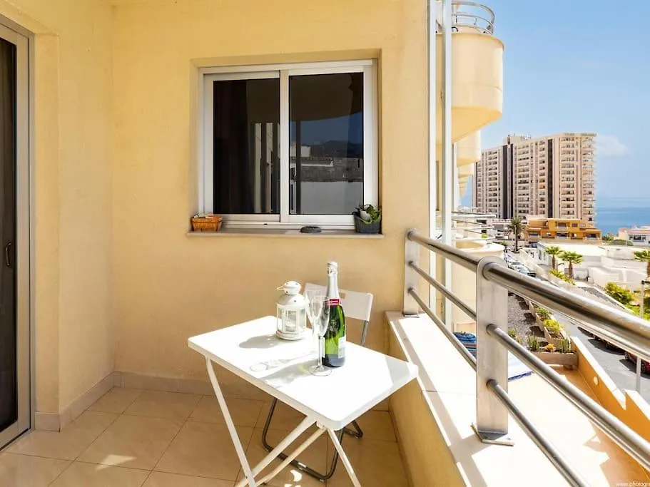Cozy Apartment Playa Paraiso, Pool 0*, Playa Paraiso (Tenerife)